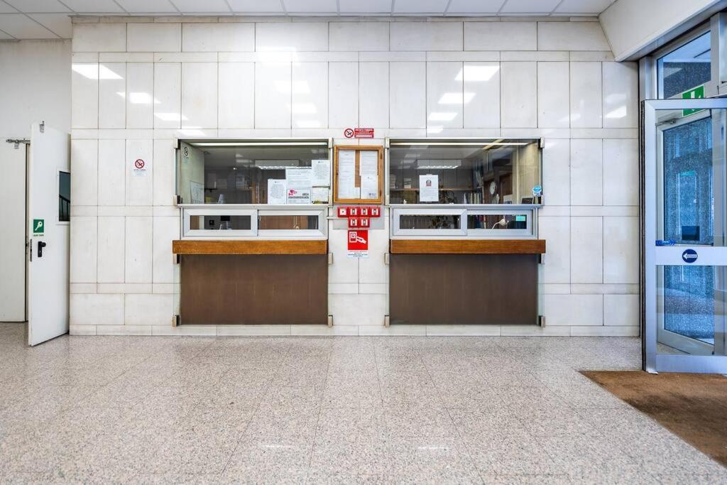 2 Minutes From Central Station-Exclusive Open Space Milão Exterior foto